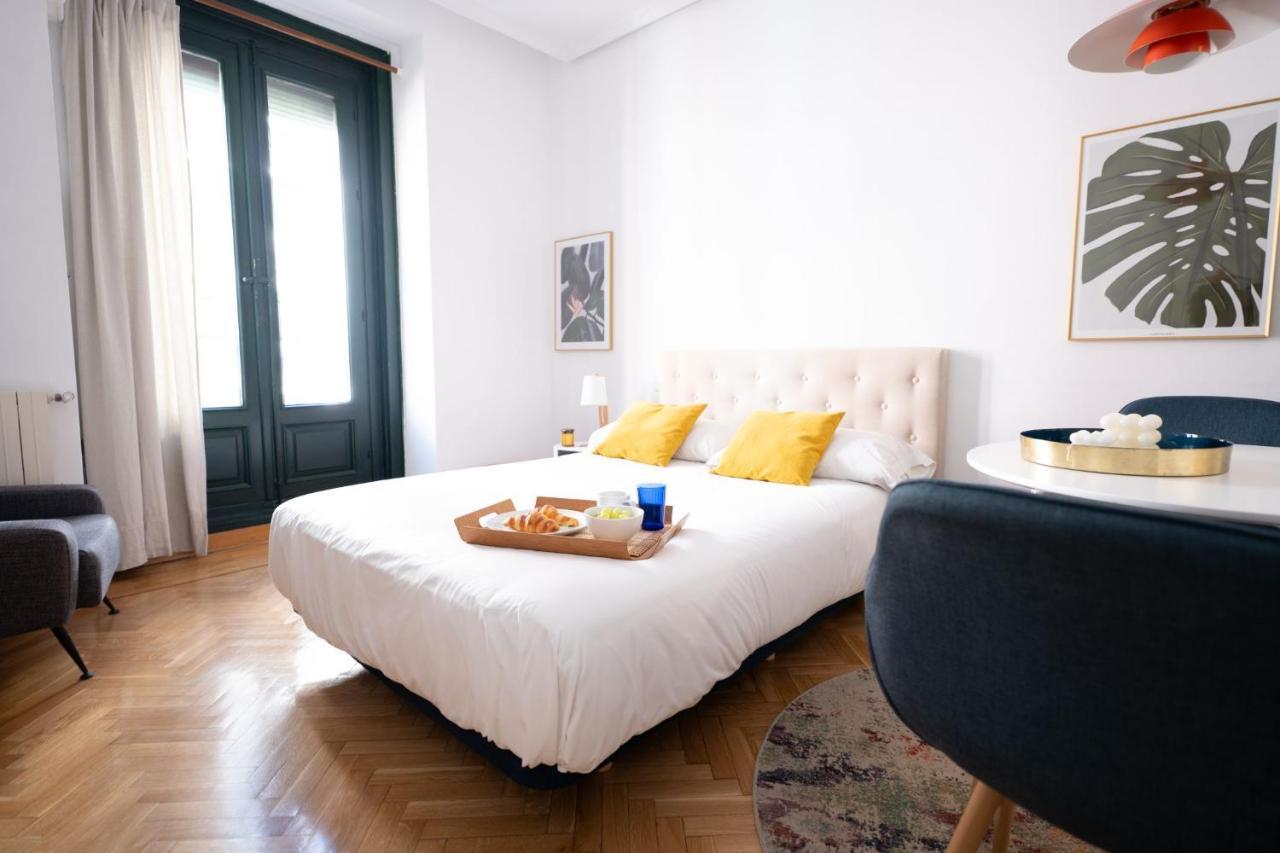 Estudio Calle Del Barquillo 马德里 外观 照片